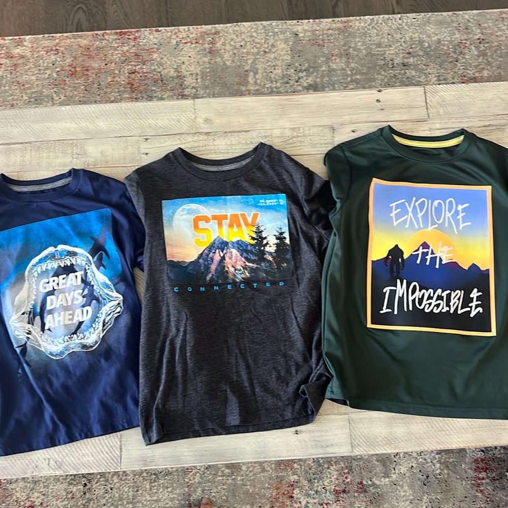 Old Navy long sleeve tees
